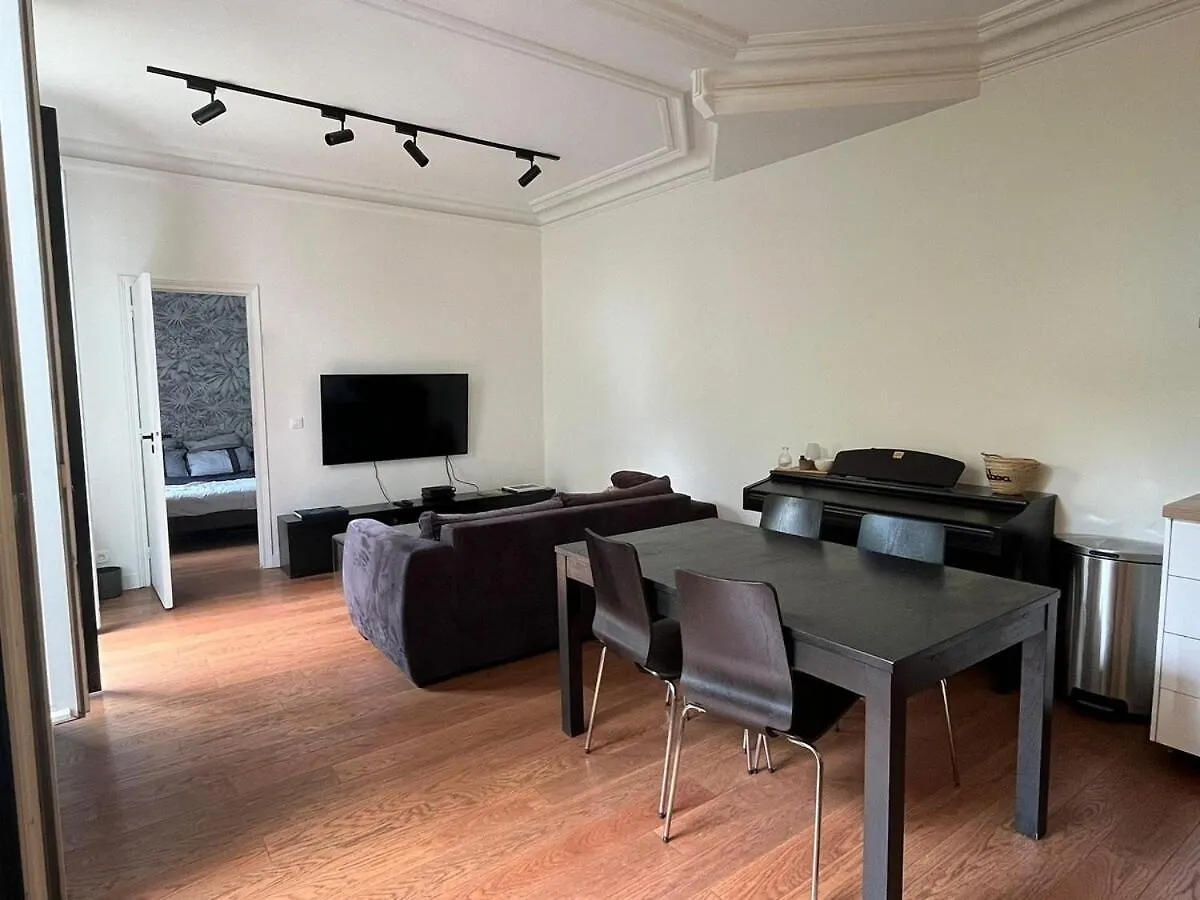 Goodguest-Cozy And Quiet Batignolles Bail Mobilite Apartment Paris