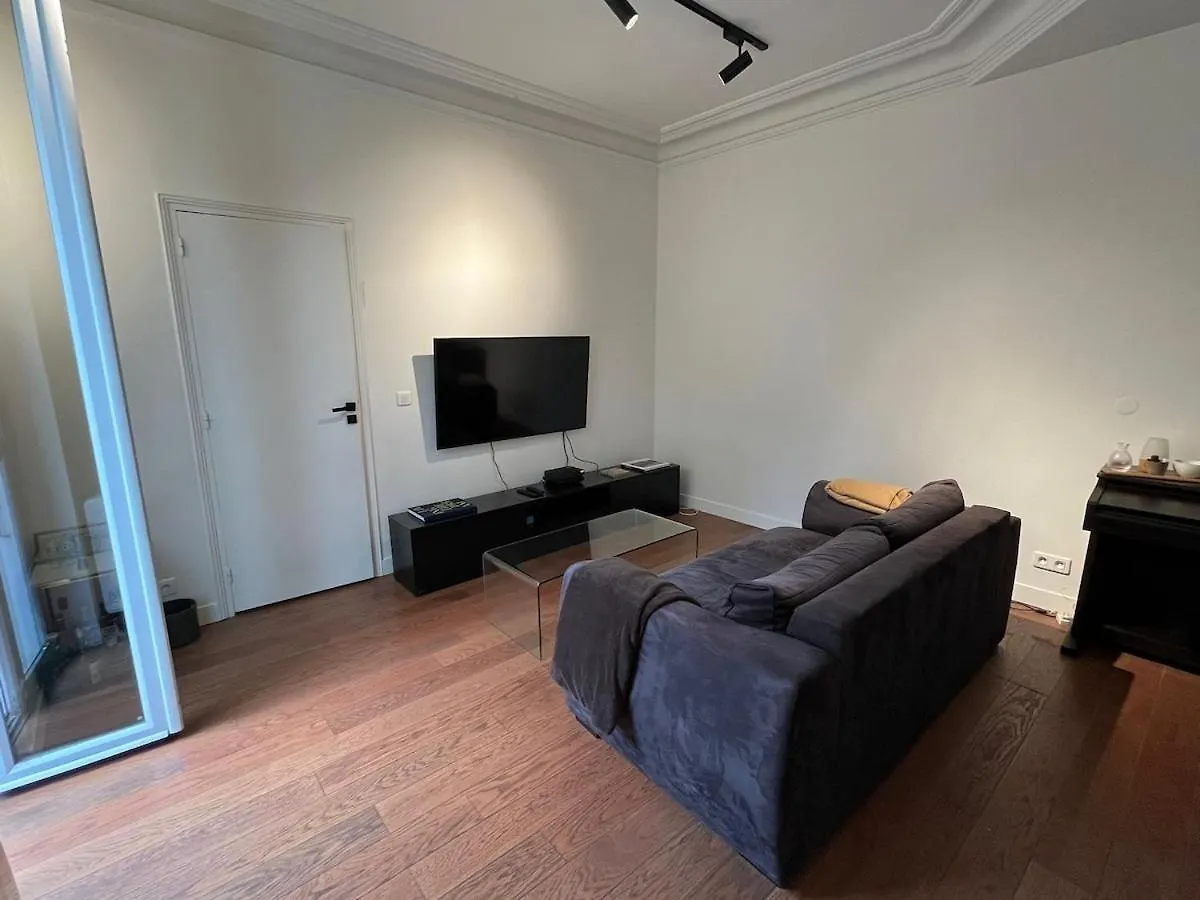 Goodguest-Cozy And Quiet Batignolles Bail Mobilite Apartment Paris France